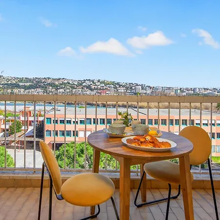 Spacieux Et Paisible - Balcon & Parking - Fc