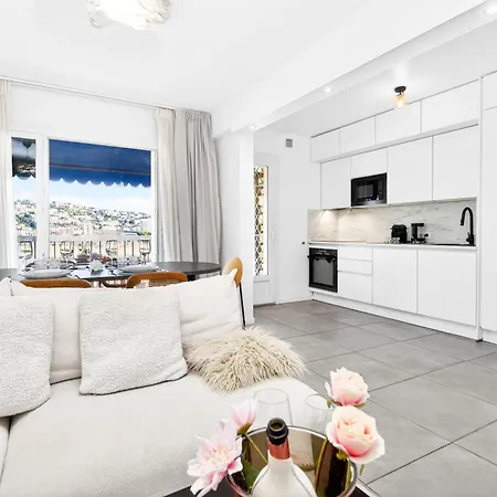 Spacieux Et Paisible - Balcon & Parking - Fc *