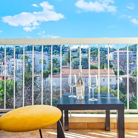 Spacieux Et Paisible - Balcon & Parking - Fc Appartamento *